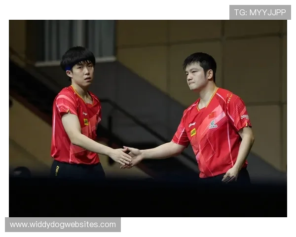 精彩对决：联赛比赛剪辑展现近期紧张刺激的比赛瞬间