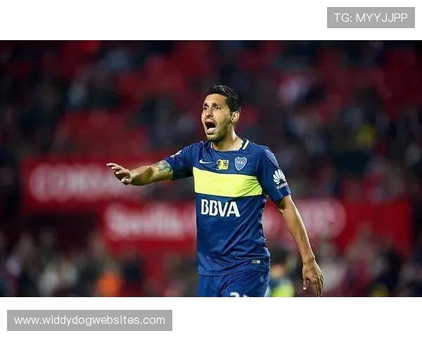 利罗伊·特罗萨德本赛季英超表现稳健,进攻贡献持续提升 利罗伊·特罗萨德本赛季英超表现稳健,进攻贡献持续提升